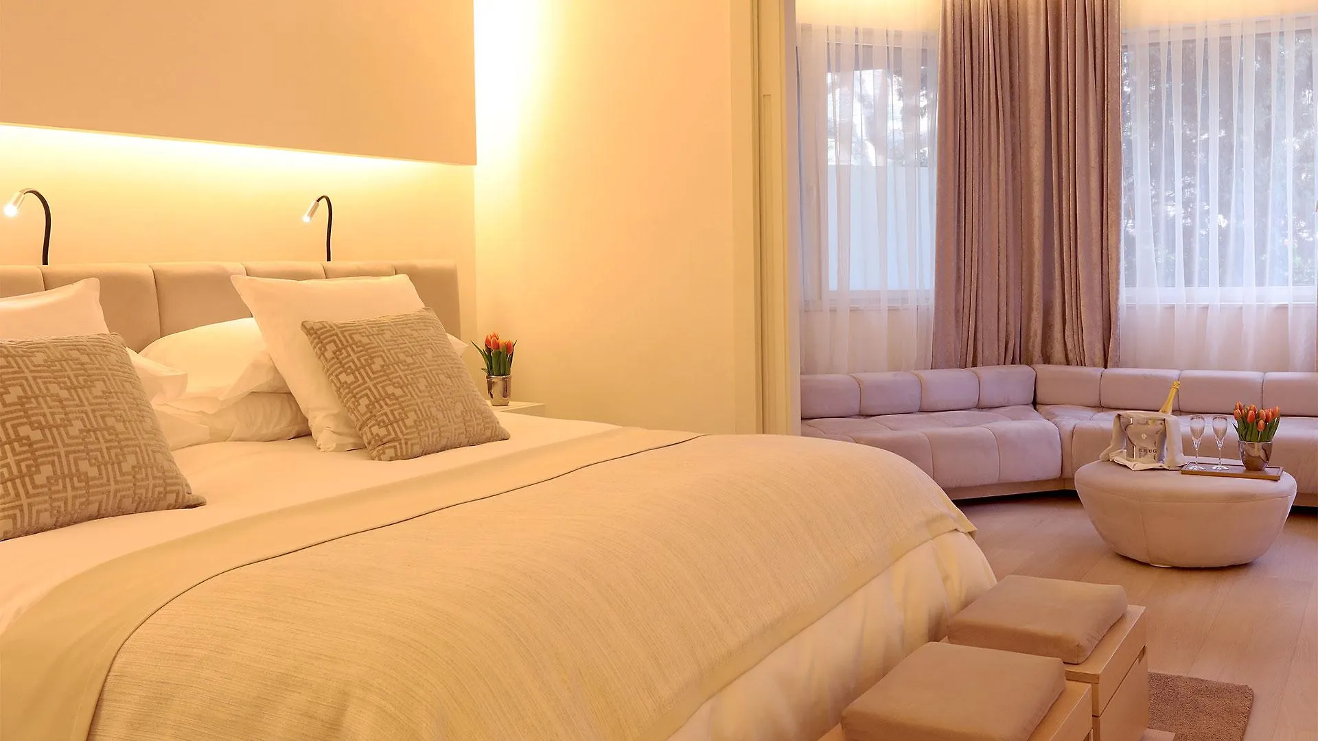 Abac Restaurant Hotel Barcelona Gl Monumento 5*,  Spain